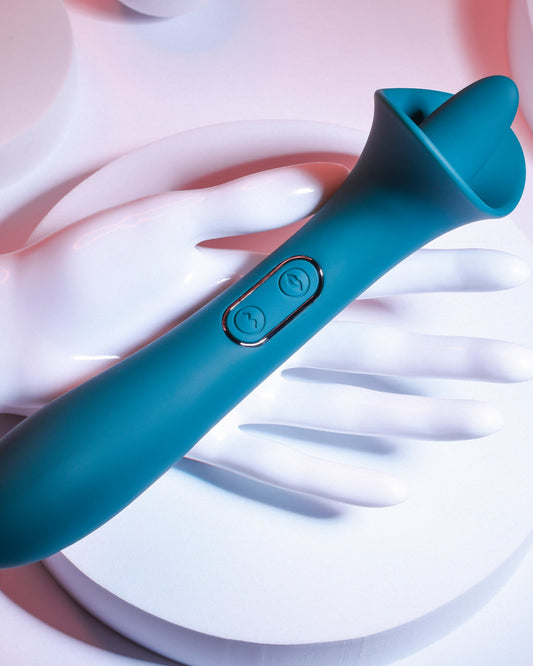 Playboy True Indulgence Dual Ended Flicking Tongue Vibrator - Green